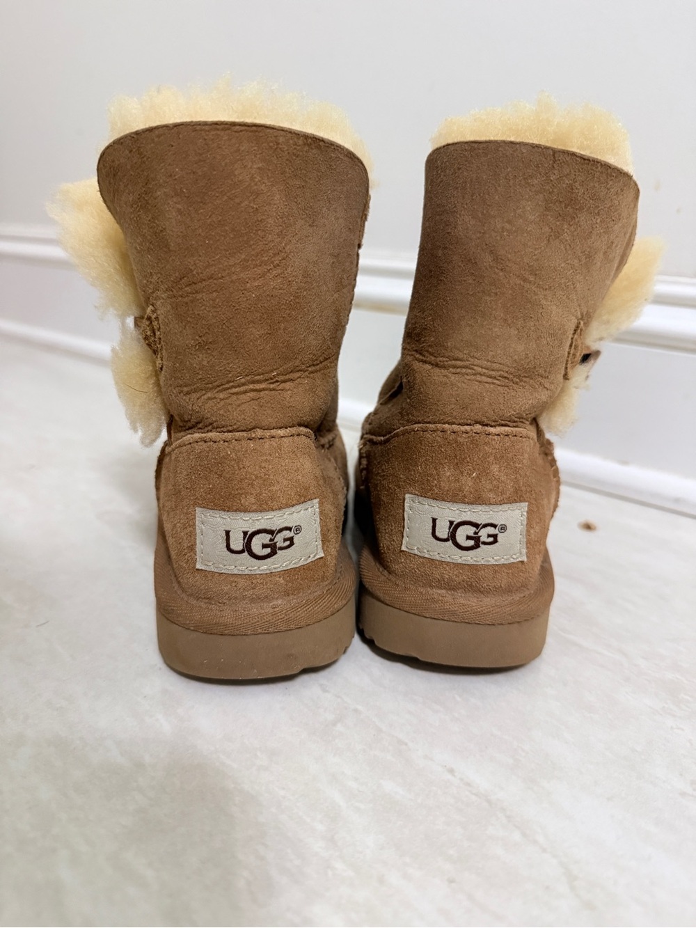 UGG Kids Short Suede Boot in Chestnut Brown